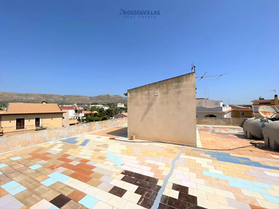 Immagine 5 di Appartamento in vendita  in Via Sandro Pertini a Avola