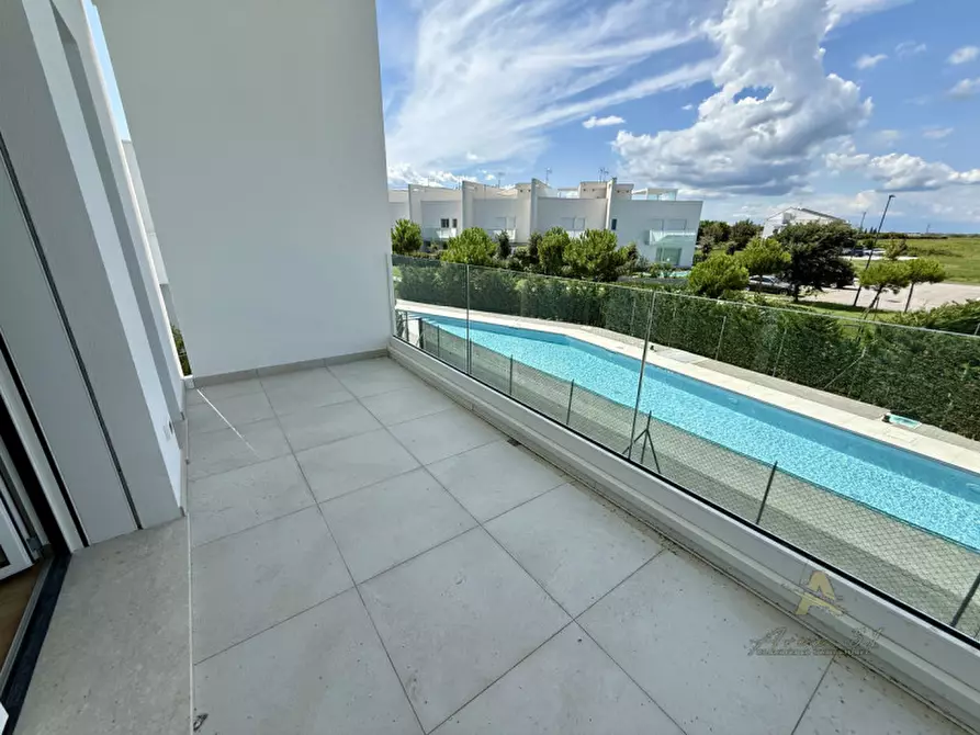 Immagine 19 di Villetta a schiera in vendita  in Viale Europa a Lignano Sabbiadoro