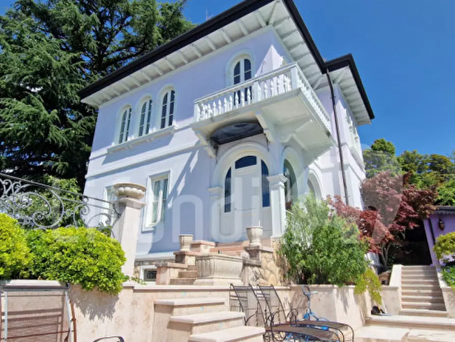 Immagine 3 di Villa in vendita  a San Zeno Di Montagna