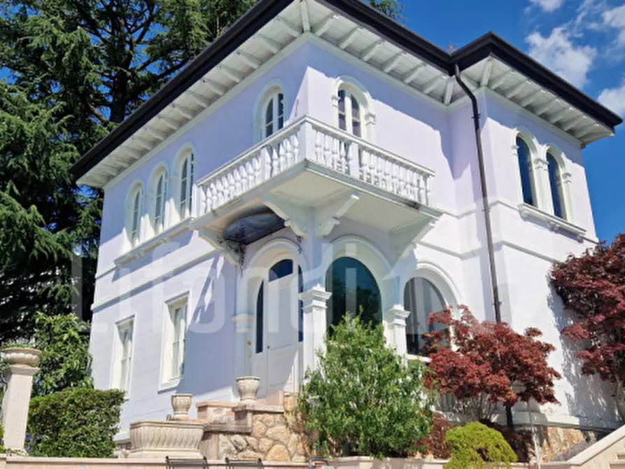 Immagine 7 di Villa in vendita  a San Zeno Di Montagna