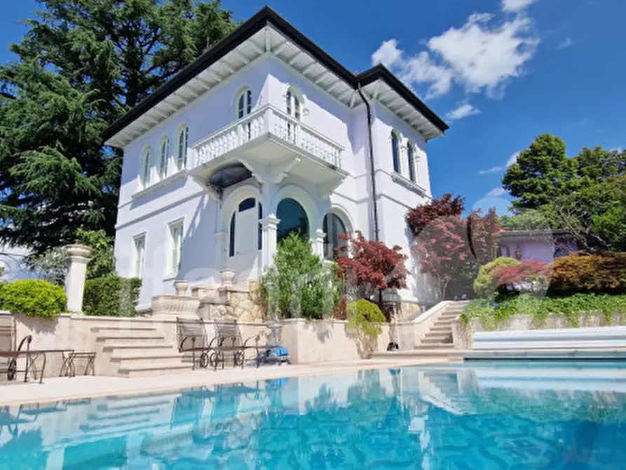 Immagine 8 di Villa in vendita  a San Zeno Di Montagna