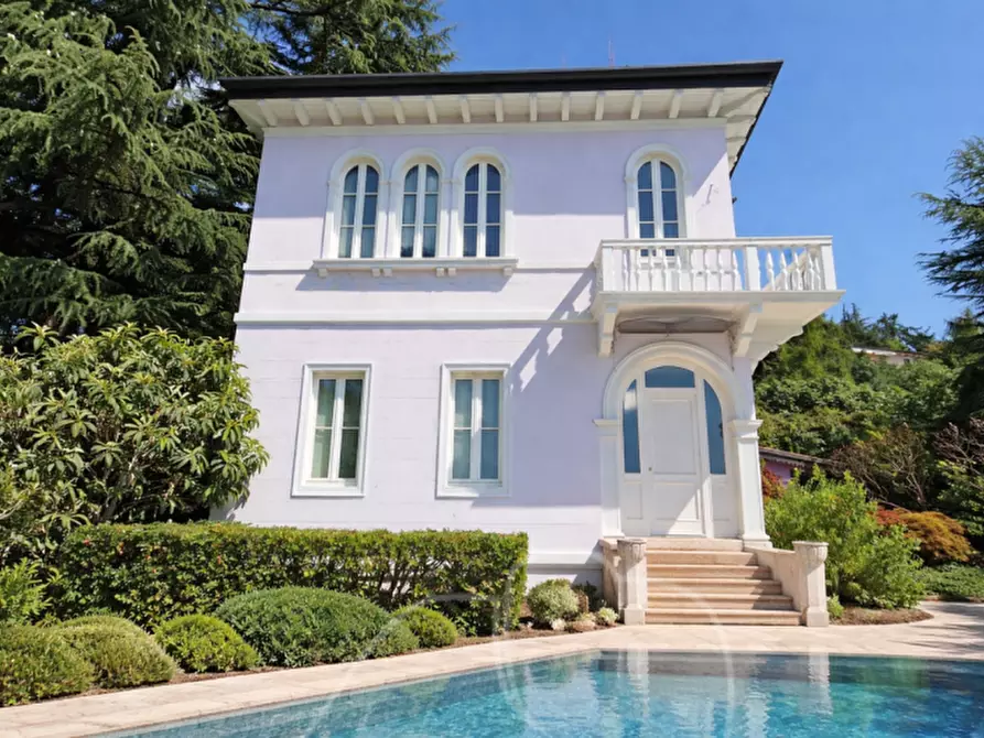 Immagine 10 di Villa in vendita  a San Zeno Di Montagna