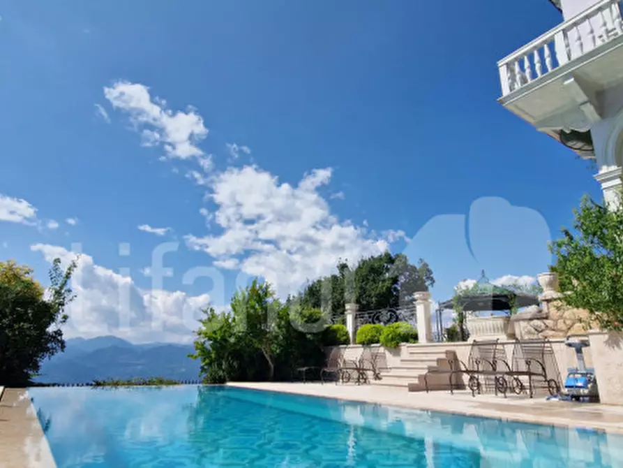 Immagine 11 di Villa in vendita  a San Zeno Di Montagna