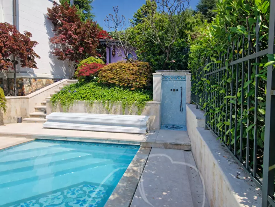 Immagine 13 di Villa in vendita  a San Zeno Di Montagna