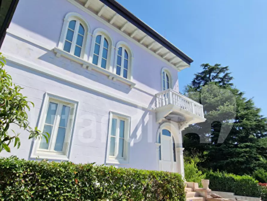 Immagine 14 di Villa in vendita  a San Zeno Di Montagna