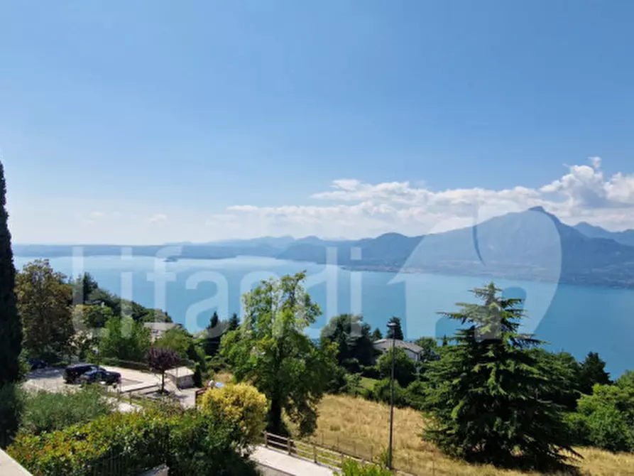 Immagine 16 di Villa in vendita  a San Zeno Di Montagna