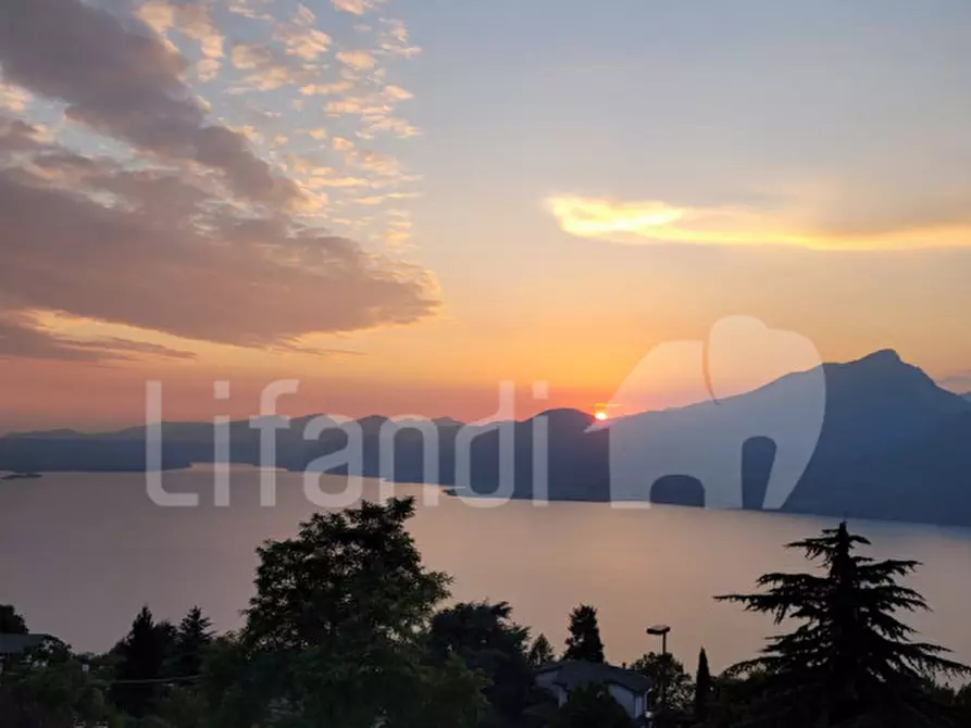 Immagine 21 di Villa in vendita  a San Zeno Di Montagna