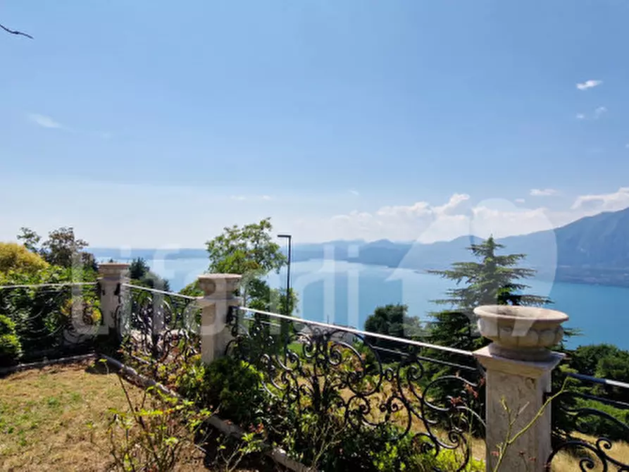 Immagine 28 di Villa in vendita  a San Zeno Di Montagna