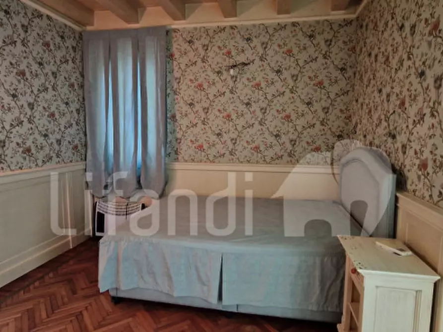 Immagine 37 di Villa in vendita  a San Zeno Di Montagna
