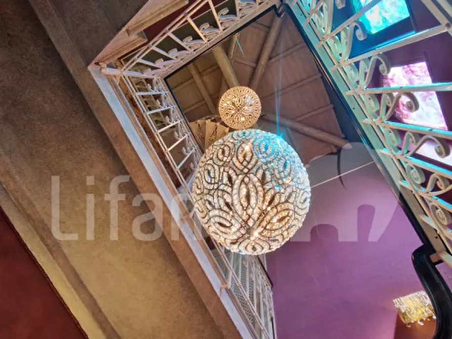 Immagine 41 di Villa in vendita  a San Zeno Di Montagna