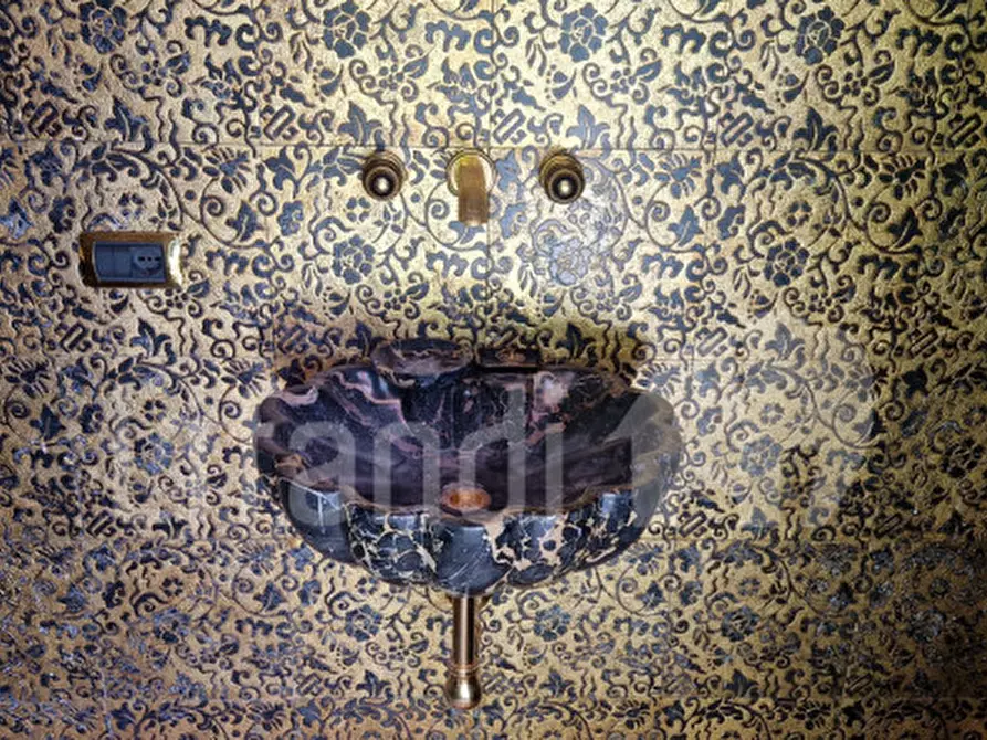 Immagine 59 di Villa in vendita  a San Zeno Di Montagna