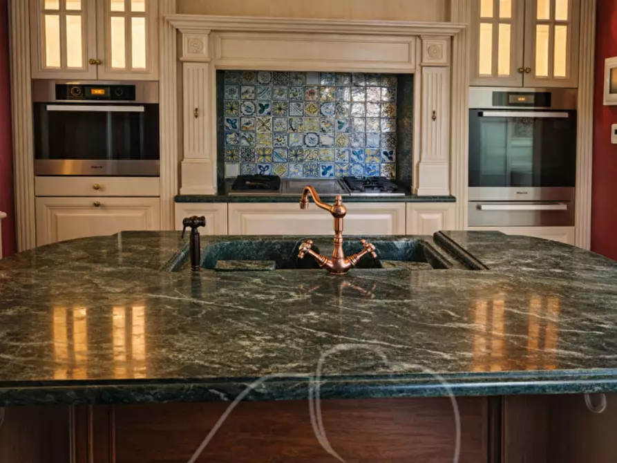 Immagine 59 di Villa in vendita  a San Zeno Di Montagna