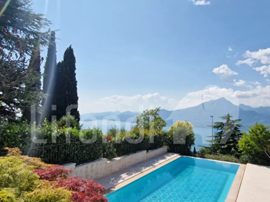 Immagine 66 di Villa in vendita  a San Zeno Di Montagna