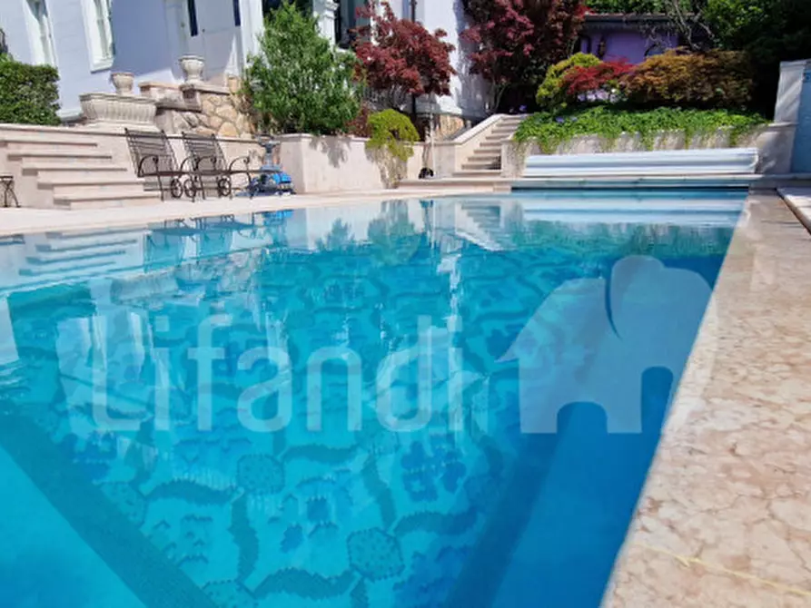 Immagine 68 di Villa in vendita  a San Zeno Di Montagna