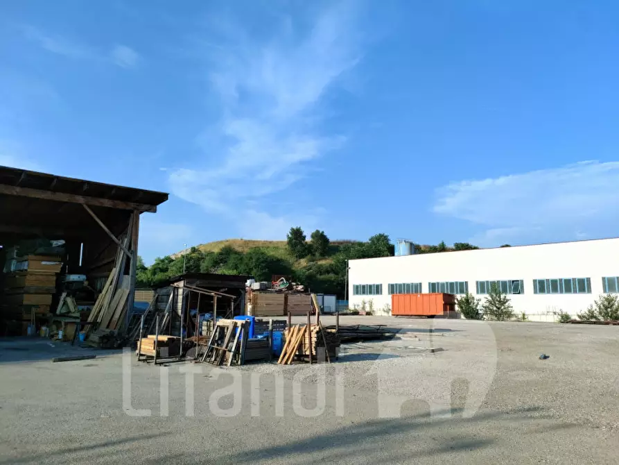 Immagine 4 di Terreno in vendita  in Viale dell'Industria a Cavaion Veronese