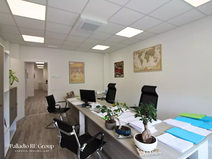 Immagine 7 di Ufficio in vendita  in Via Battaglione Val Leogra a Vicenza