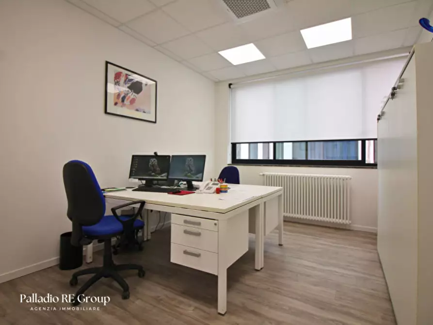 Immagine 10 di Ufficio in vendita  in Via Battaglione Val Leogra a Vicenza