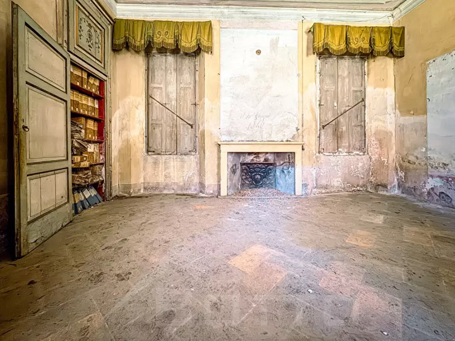 Immagine 23 di Villa in vendita  in Via Giordano Govanni Giassi 3 a Lonate Pozzolo