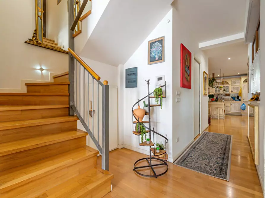 Immagine 8 di Villa in vendita  in Via Carlo Boscarato 10 a Roma