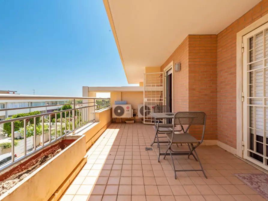 Immagine 34 di Villa in vendita  in Via Carlo Boscarato 10 a Roma