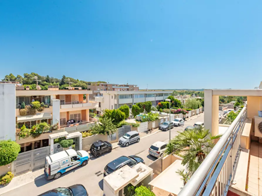 Immagine 35 di Villa in vendita  in Via Carlo Boscarato 10 a Roma