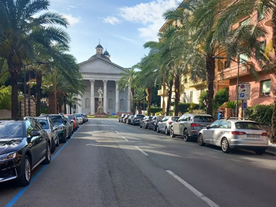 Immagine 13 di Appartamento in vendita  in Via Colonnello Enrico Franceschi a Chiavari