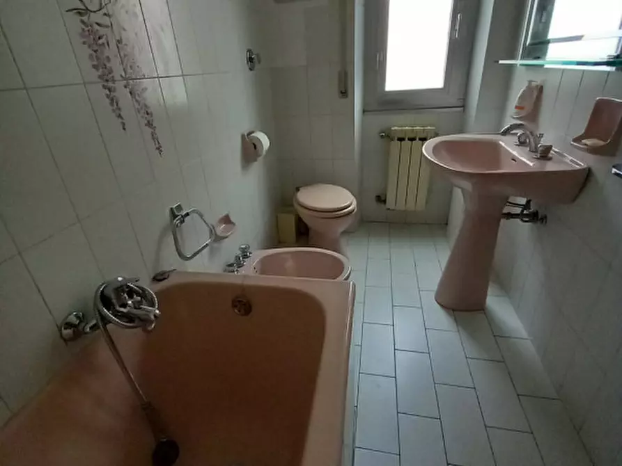 Immagine 22 di Appartamento in vendita  in Viale Virginia Centurione Bracelli a Genova