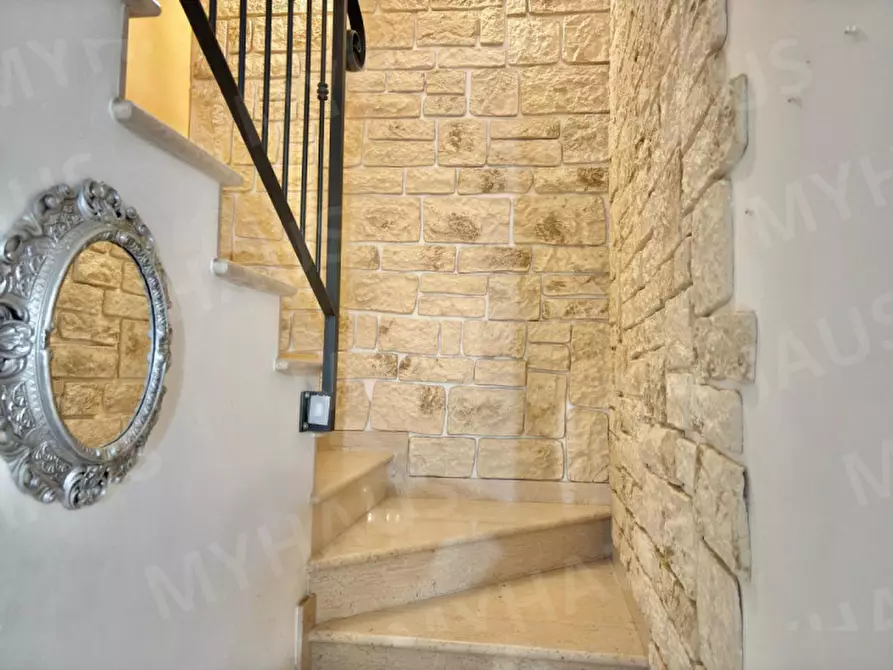 Immagine 12 di Villetta a schiera in vendita  in Via Leone, xx a Cesenatico