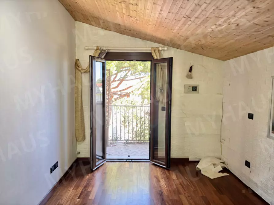 Immagine 26 di Villetta a schiera in vendita  in Via Leone, xx a Cesenatico