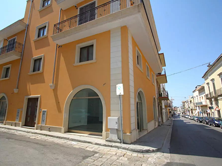 Immagine 11 di Attività commerciale in affitto  in Via Impero, Parabita, LE, Italia a Parabita
