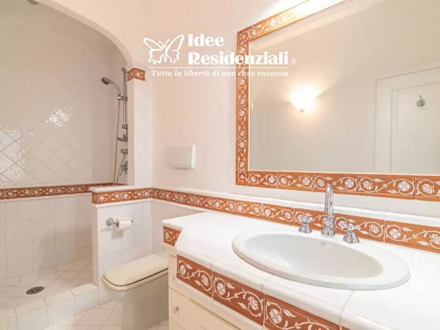 Immagine 22 di Casa bifamiliare in vendita  in VIA SA TAZZA a Olbia