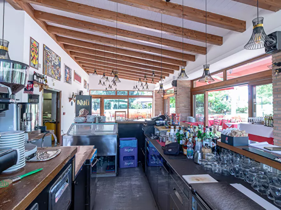 Immagine 17 di Attività commerciale in vendita  in via Monte del Re 20 a Dozza