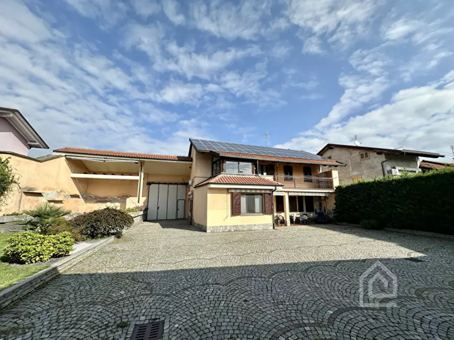 Immagine 1 di Casa indipendente in vendita  in Corso Regina Margherita 48 a Volpiano