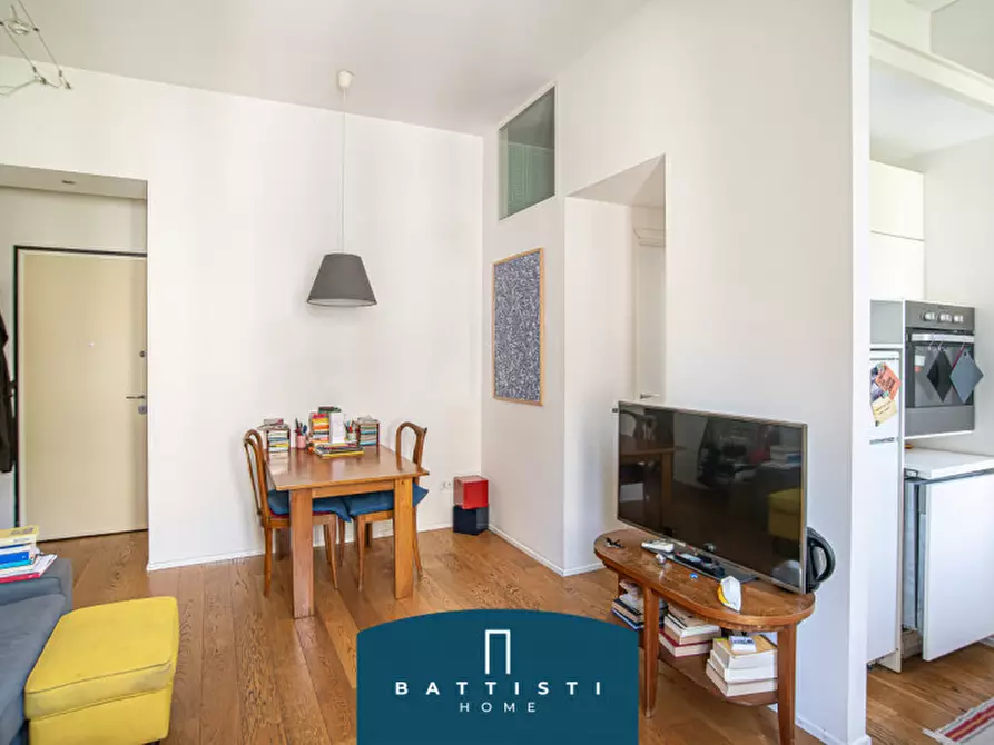 Immagine 7 di Appartamento in vendita  in Via della Giuliana a Roma