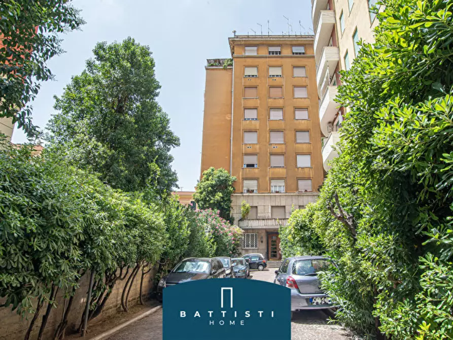 Immagine 24 di Appartamento in vendita  in Via della Giuliana a Roma
