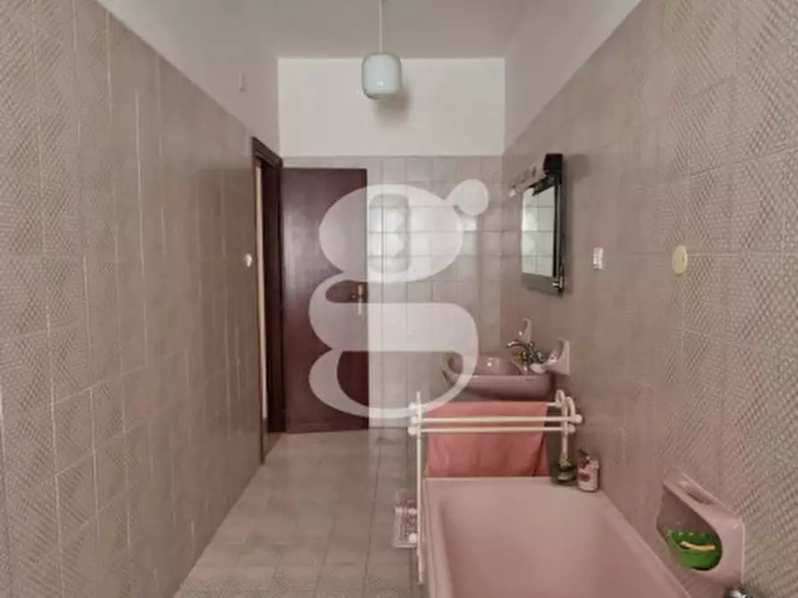 Immagine 9 di Appartamento in vendita  in Piazza Generale Gioacchino Nastasi,N°34 a Milazzo