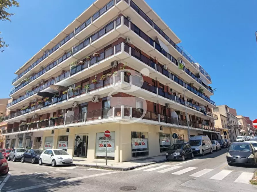 Immagine 26 di Appartamento in vendita  in Piazza Generale Gioacchino Nastasi,N°34 a Milazzo