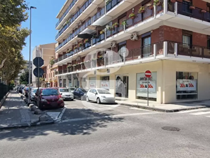 Immagine 27 di Appartamento in vendita  in Piazza Generale Gioacchino Nastasi,N°34 a Milazzo