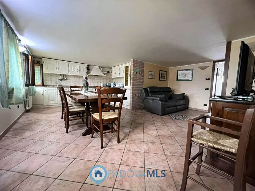 Immagine 13 di Villa in vendita  in Via Nuova, 130 a Anguillara Veneta