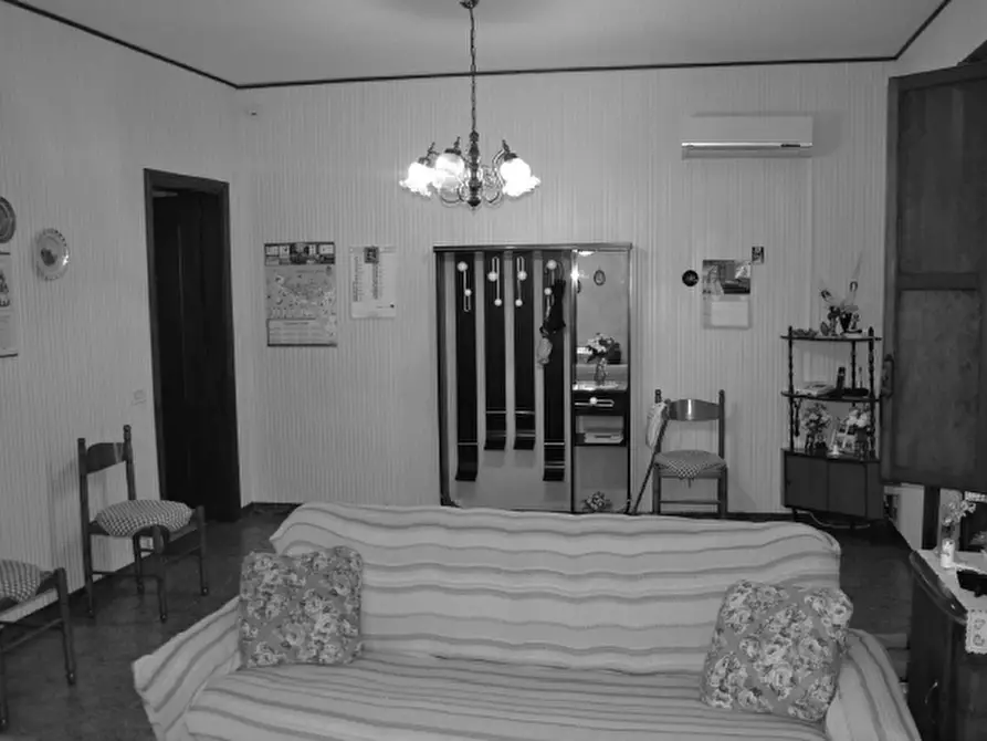 Immagine 5 di Appartamento in vendita  in via Lenzi 33 a Erice