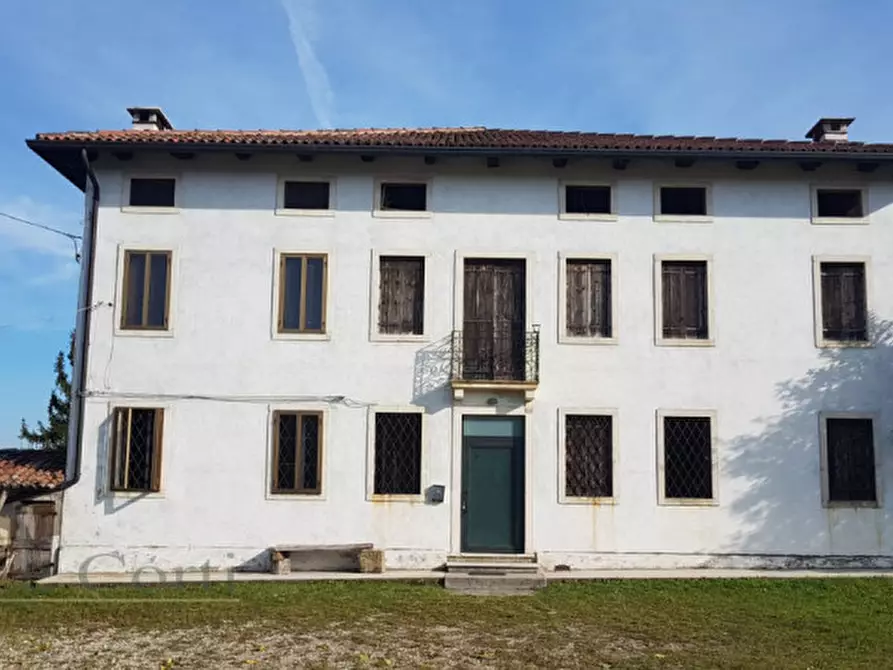 Immagine 3 di Villa in vendita  a Brogliano