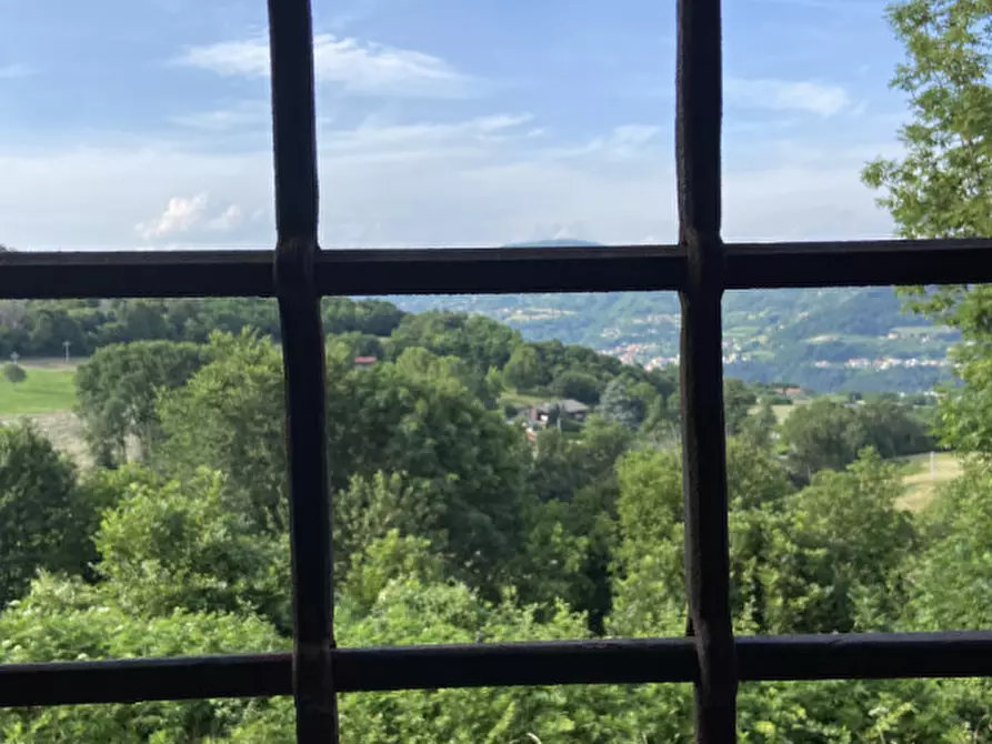 Immagine 12 di Villa in vendita  a Brogliano