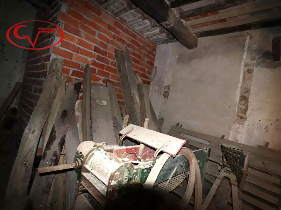 Immagine 29 di Villetta a schiera in vendita  in Levane a Bucine