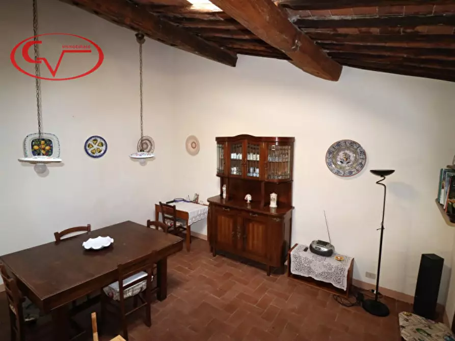 Immagine 31 di Villetta a schiera in vendita  in Levane a Bucine