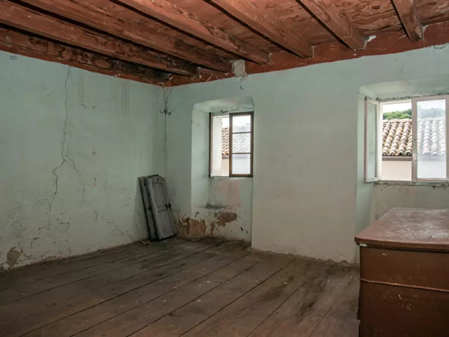 Immagine 21 di Rustico / casale in vendita  a Badia Calavena