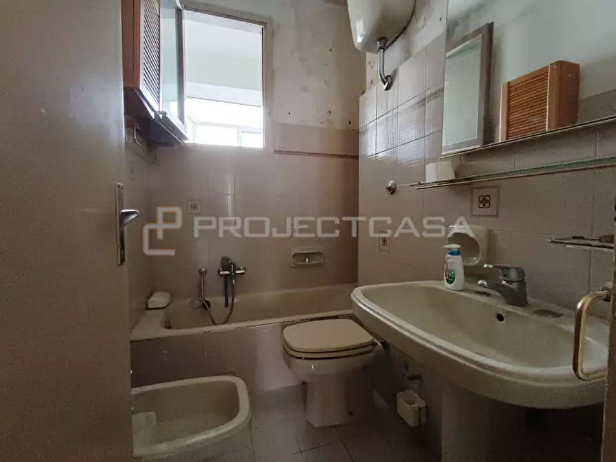 Immagine 11 di Appartamento in vendita  in Via A. Galateo De Ferraris 88 a Maglie