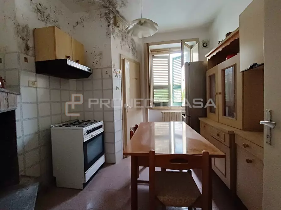 Immagine 12 di Appartamento in vendita  in Via A. Galateo De Ferraris 88 a Maglie