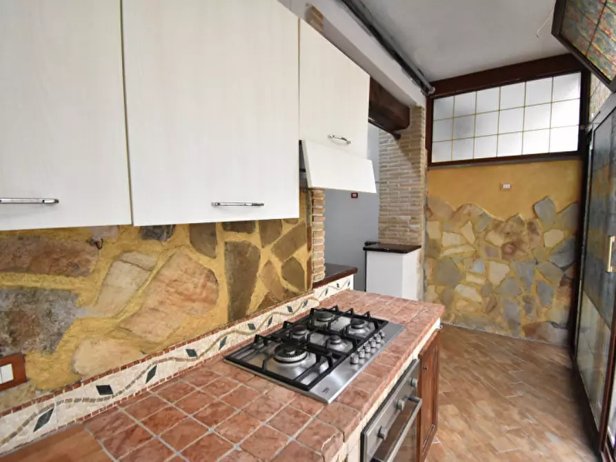 Immagine 8 di Appartamento in vendita  in Via Costanzo Casana a Roma