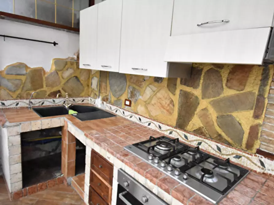 Immagine 11 di Appartamento in vendita  in Via Costanzo Casana a Roma