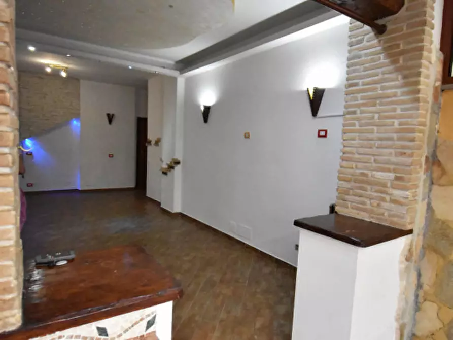 Immagine 13 di Appartamento in vendita  in Via Costanzo Casana a Roma